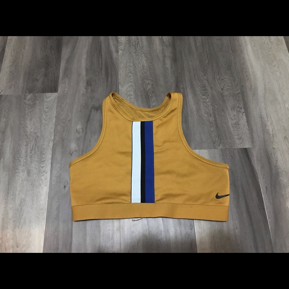 Nike Sports Bra Crop Top Dri fit